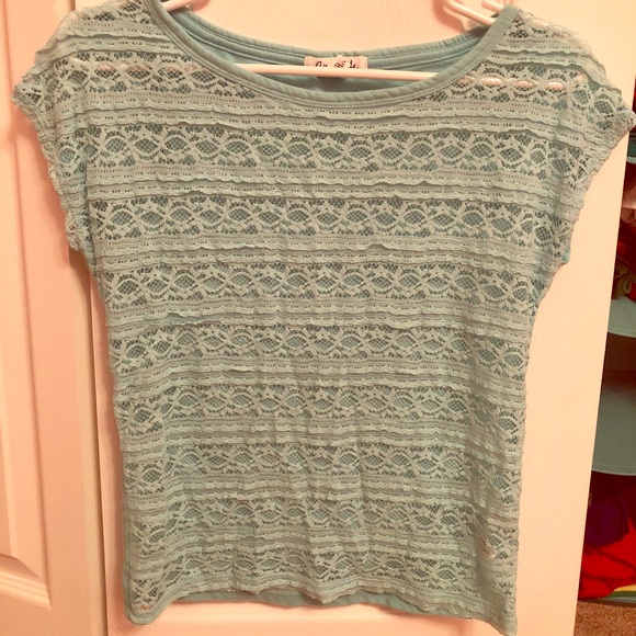 Aeropostale lace front top - Picture 1 of 1